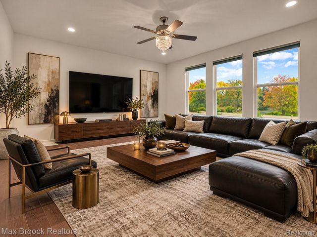 20809 Gidran Drive, Lyon Charter Township, MI 48178