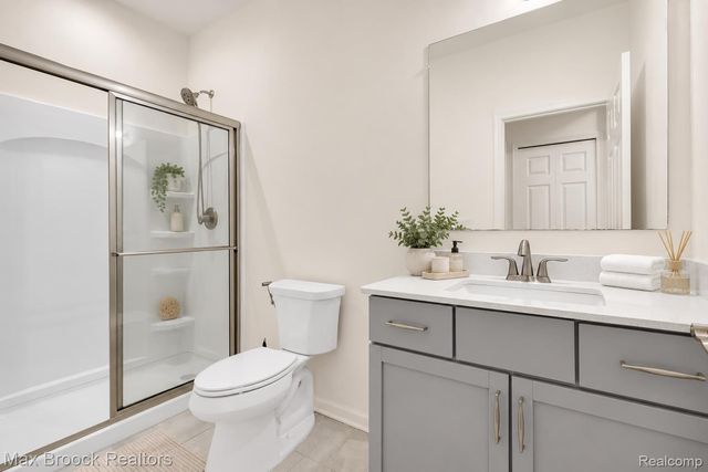 20809 Gidran Drive, Lyon Charter Township, MI 48178