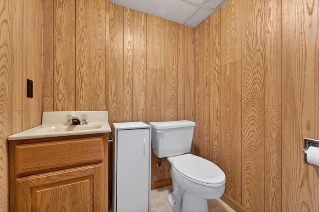 1001 Oregon STREET, Racine, WI 53405