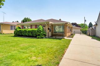 1001 Oregon STREET, Racine, WI 53405