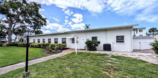 2535 FLAMINGO BOULEVARD L23, Bradenton, FL 34207