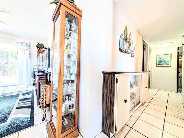 2535 FLAMINGO BOULEVARD L23, Bradenton, FL 34207