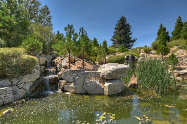 115 Mill Pond, Lake Arrowhead, CA 92352