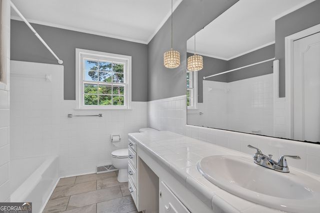 22 Riverview Road SE, Rome, GA 30161