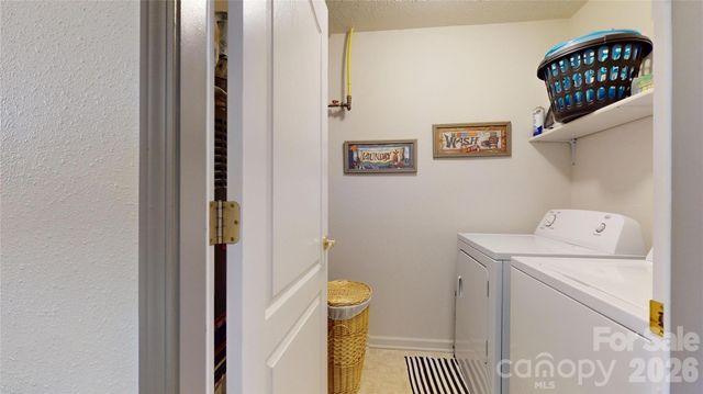 746 Ladino Lane, Clover, SC 29710