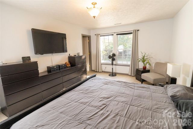 746 Ladino Lane, Clover, SC 29710