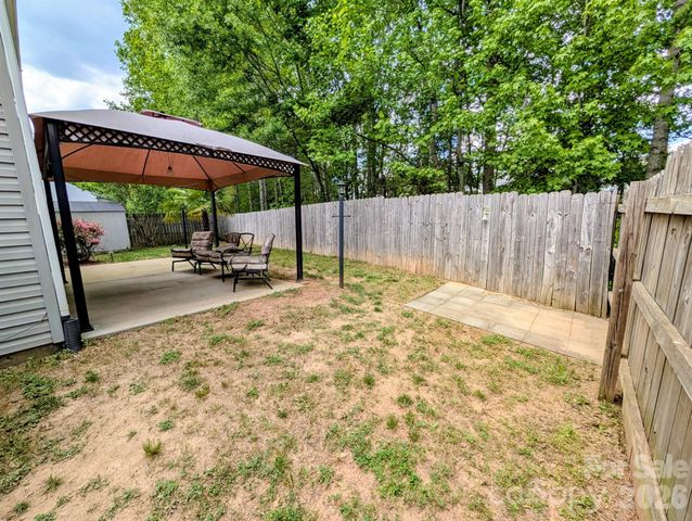746 Ladino Lane, Clover, SC 29710