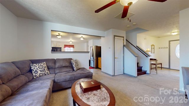 746 Ladino Lane, Clover, SC 29710