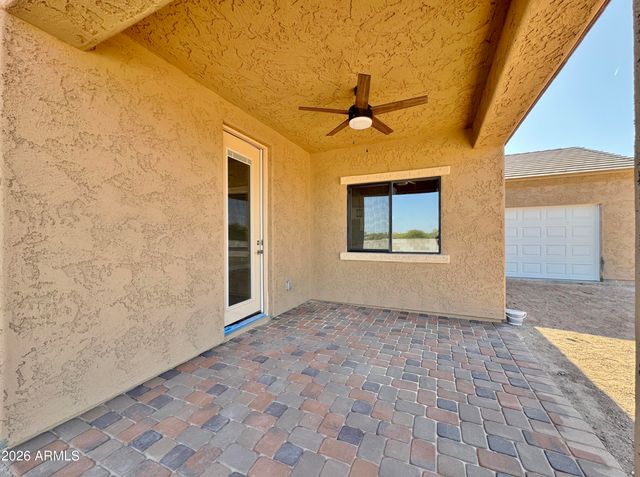 1561 N HIMOSA Drive, Casa Grande, AZ 85122