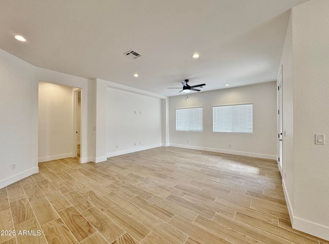 1561 N HIMOSA Drive, Casa Grande, AZ 85122