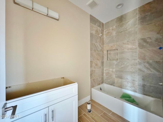 1561 N HIMOSA Drive, Casa Grande, AZ 85122