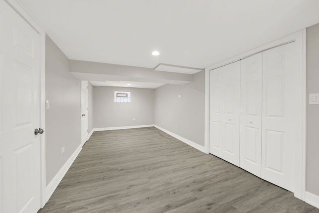 7725 S Albany Avenue, Chicago, IL 60652