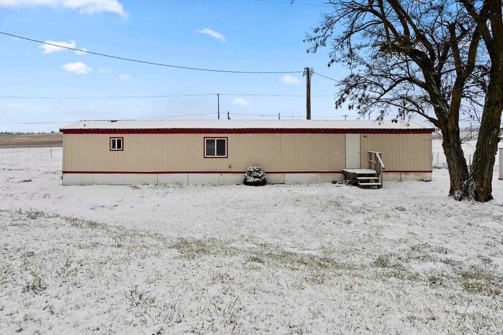 15610 W SR HWY 2 Hwy, Medical Lake, WA 99022