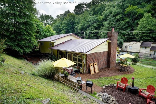 814 Chappell Road, Charleston, WV 25304