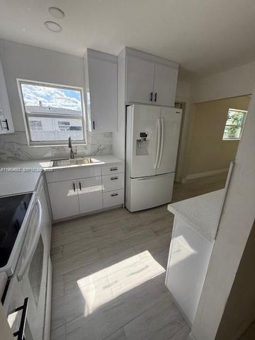 4600 SW 33rd Dr 4600, West Park, FL 33023