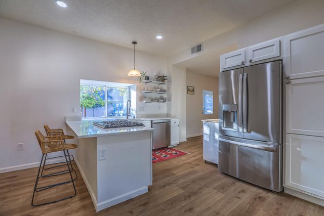 800 13th Street NW, Albuquerque, NM 87102