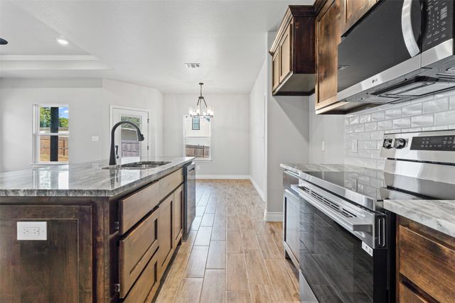 3400 Hilltop Road, Granbury, TX 76048