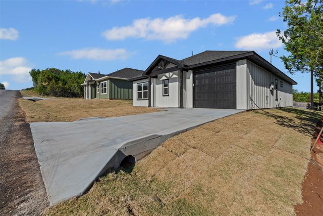 3400 Hilltop Road, Granbury, TX 76048