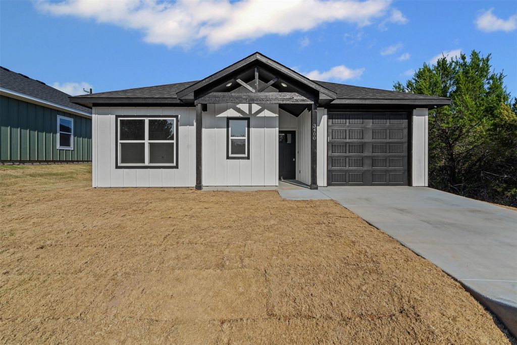 3400 Hilltop Road, Granbury, TX 76048