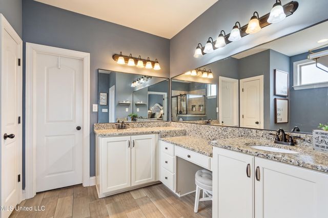 1547 N Breckenridge Drive, Nesbit, MS 38651