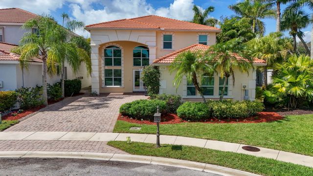 136 Casa Grande Court, Palm Beach Gardens, FL 33418