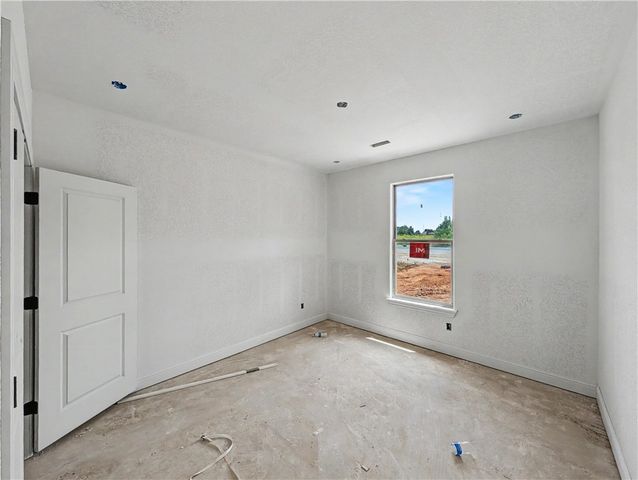 7699 Scenic Valley Avenue, Springdale, AR 72762