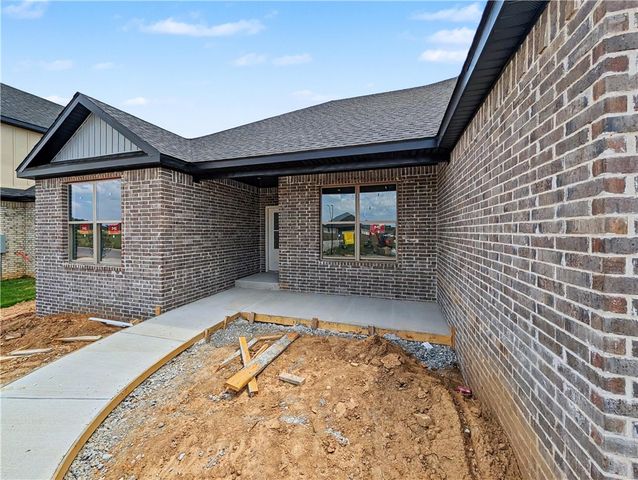 7699 Scenic Valley Avenue, Springdale, AR 72762