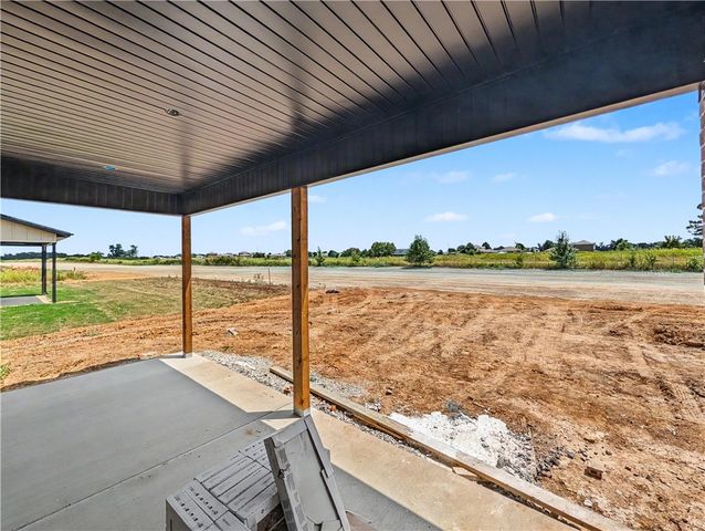 7699 Scenic Valley Avenue, Springdale, AR 72762