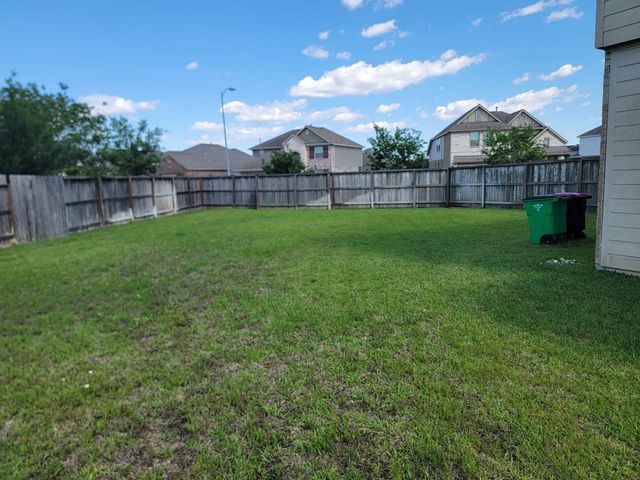 31302 Little Garden Court, Hockley, TX 77447