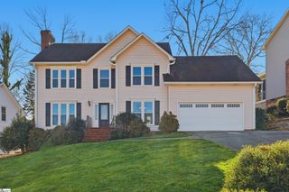 18 River Way, Greer, SC 29651