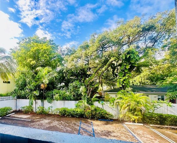 2734 Bird Avenue 108, Miami, FL 33133