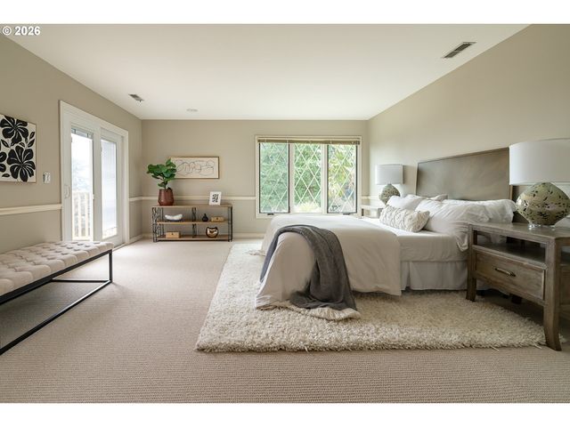 4077 BUCK BRUSH Ln, Lake Oswego, OR 97035