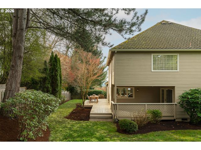 4077 BUCK BRUSH Ln, Lake Oswego, OR 97035