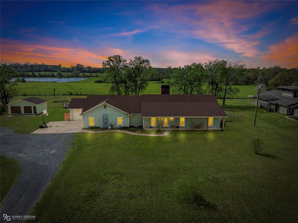 624 Holly Street, Grand Cane, LA 71032