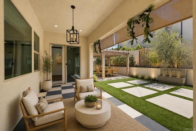 587 Gateway Lane, San Marcos, CA 92078