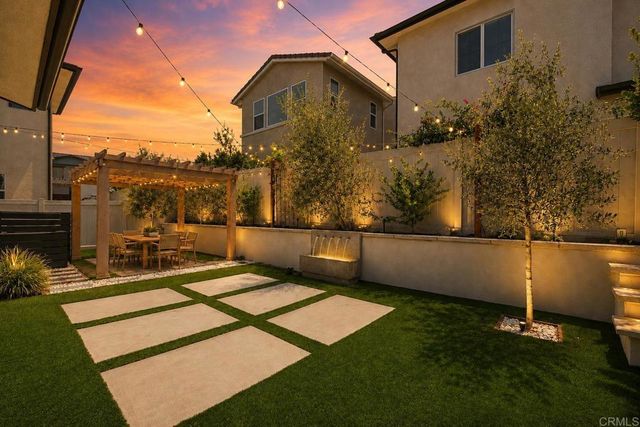 587 Gateway Lane, San Marcos, CA 92078