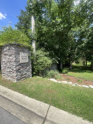0 Stark Knob Rd, Hendersonville, TN 37075