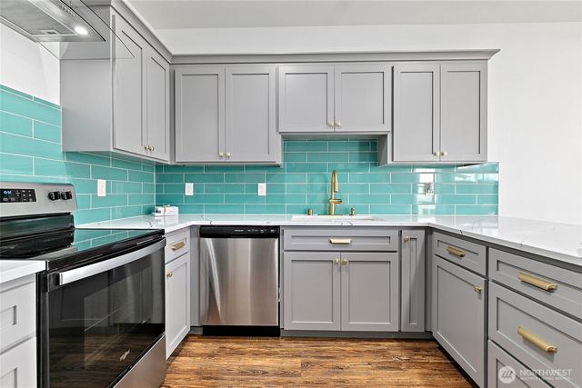 825 E 55th Street, Tacoma, WA 98404