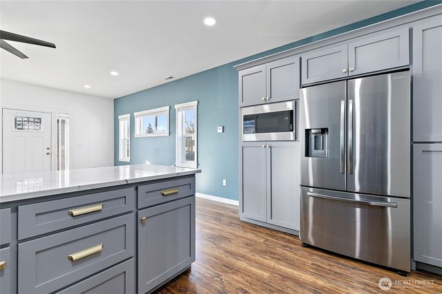 825 E 55th Street, Tacoma, WA 98404