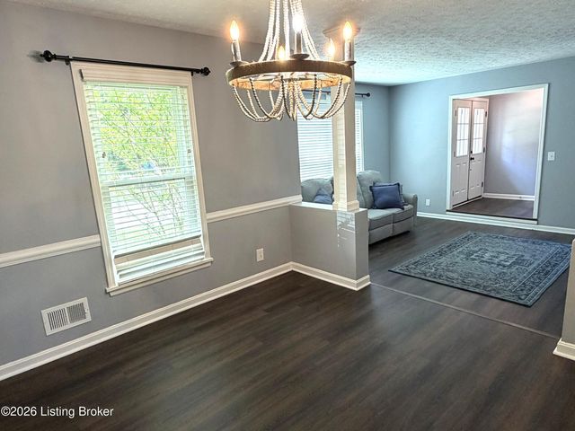1207 Pheasant Ridge Rd, Goshen, KY 40026