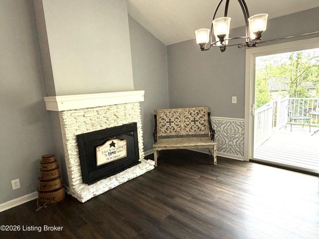 1207 Pheasant Ridge Rd, Goshen, KY 40026