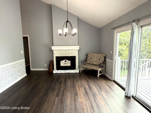 1207 Pheasant Ridge Rd, Goshen, KY 40026