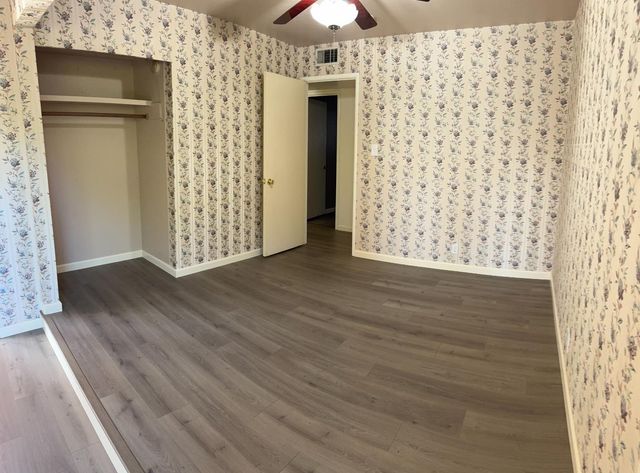 224 N Santa Ana St, Los Banos, CA 93635