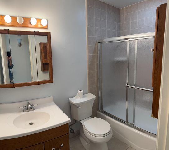 224 N Santa Ana St, Los Banos, CA 93635