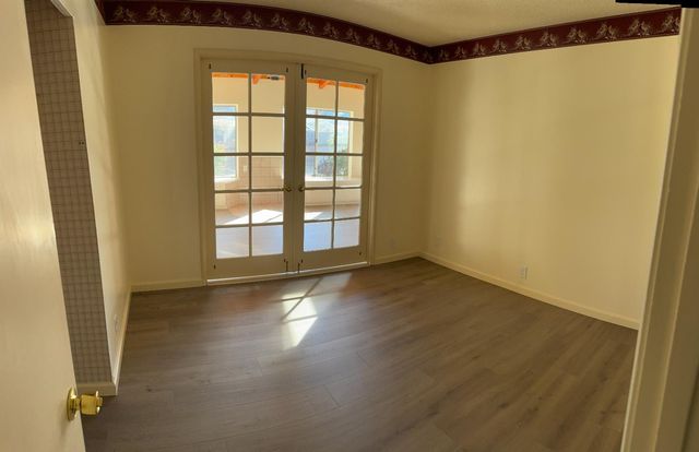 224 N Santa Ana St, Los Banos, CA 93635