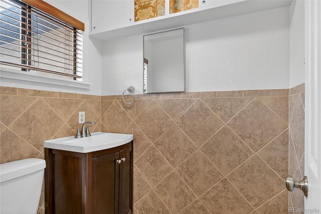 225 S Yates Street, Denver, CO 80219