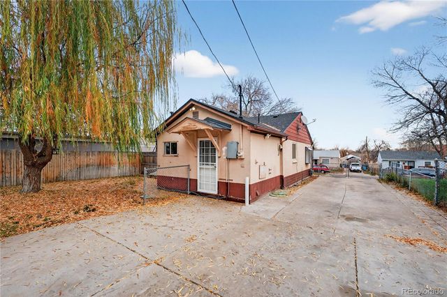 225 S Yates Street, Denver, CO 80219