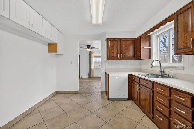 225 S Yates Street, Denver, CO 80219