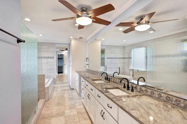 6107 Queenswood Lane, Houston, TX 77008