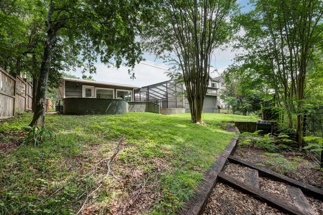 6107 Queenswood Lane, Houston, TX 77008